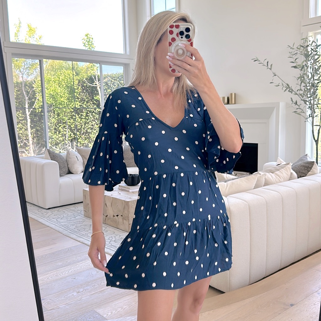 Faithfull The Brand Navy Polkadot Dress. Size Is 2 / Xs Great Condition!